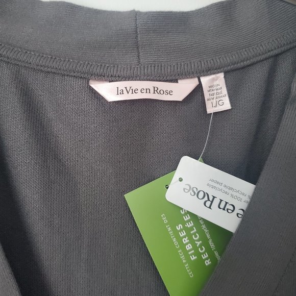 LA VIE EN ROSE Soft Knit Boyfriend Cardigan V Neck Sustainable Cozy Loungewear - Picture 6 of 8